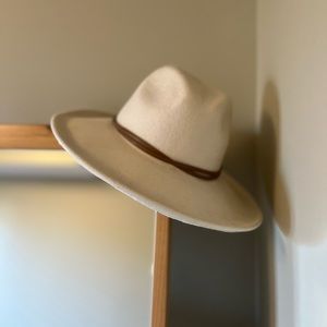 Anthropology rancher style hat.